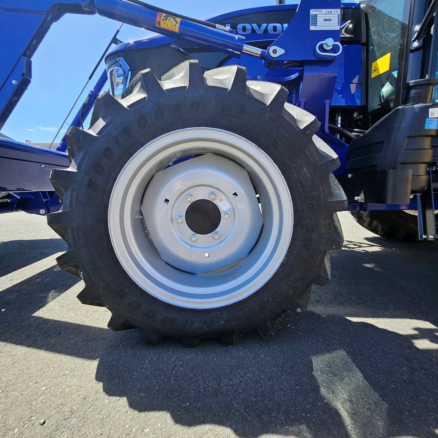 **SOLD**LOVOL B Series 75HP A/C cabin premium heavy duty Tractor**SOLD**