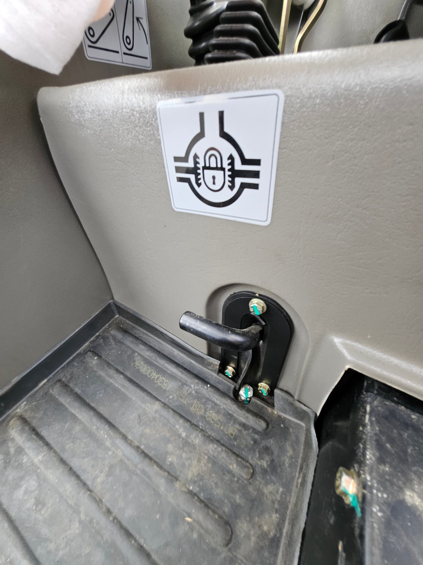 LOVOL 40HP TE404CAB A/C Compact Tractor