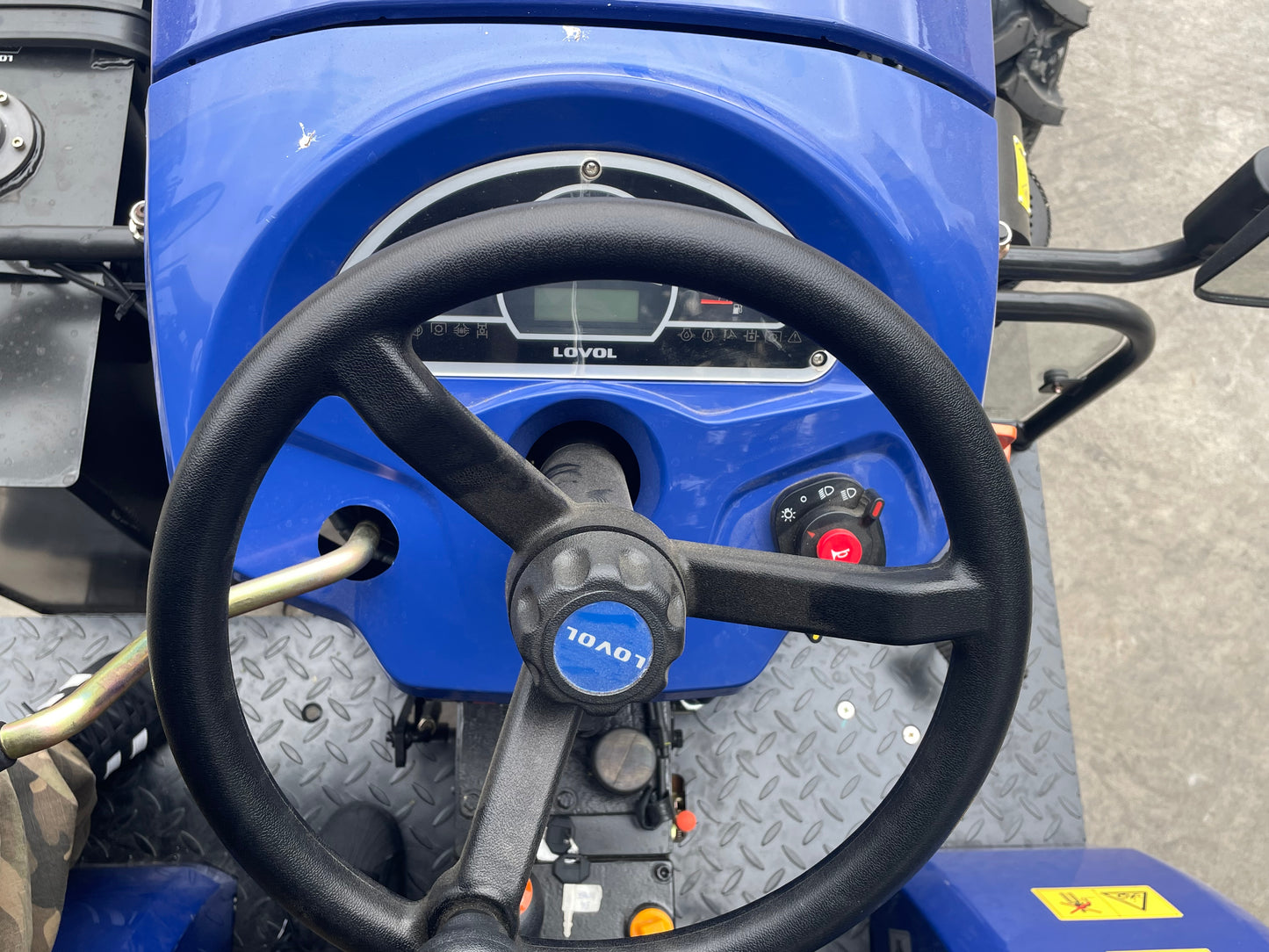 LOVOL 70HP TE704 Compact Orchard Tractor