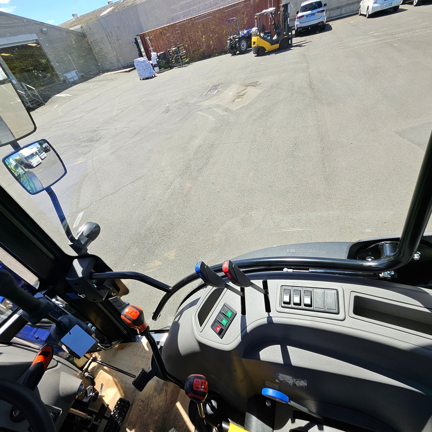 **SOLD**LOVOL B Series 75HP A/C cabin premium heavy duty Tractor**SOLD**