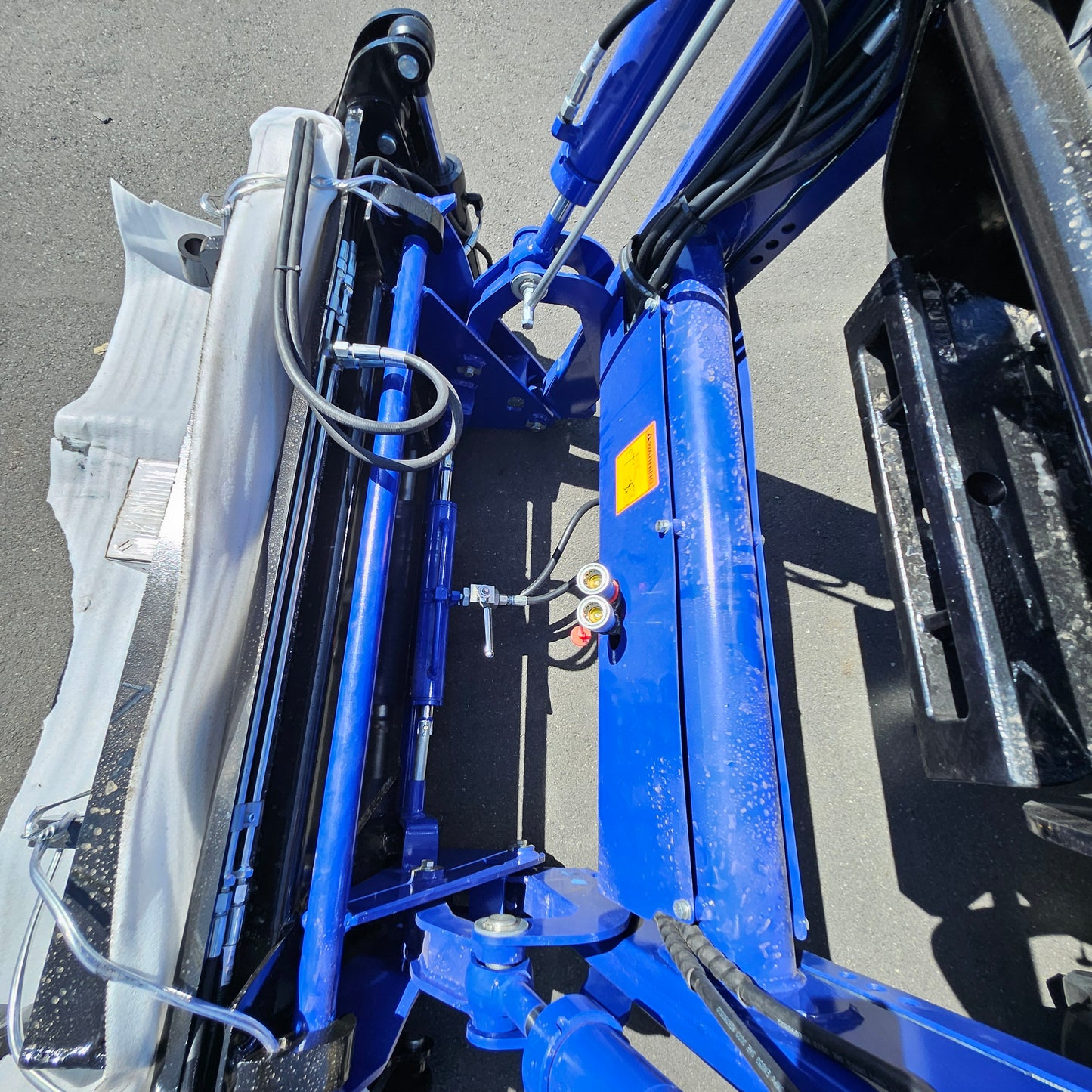 **IN TRANSIT**LOVOL 50HP TB504ROPS (with Canopy) heavy duty Tractor**IN TRANSIT**