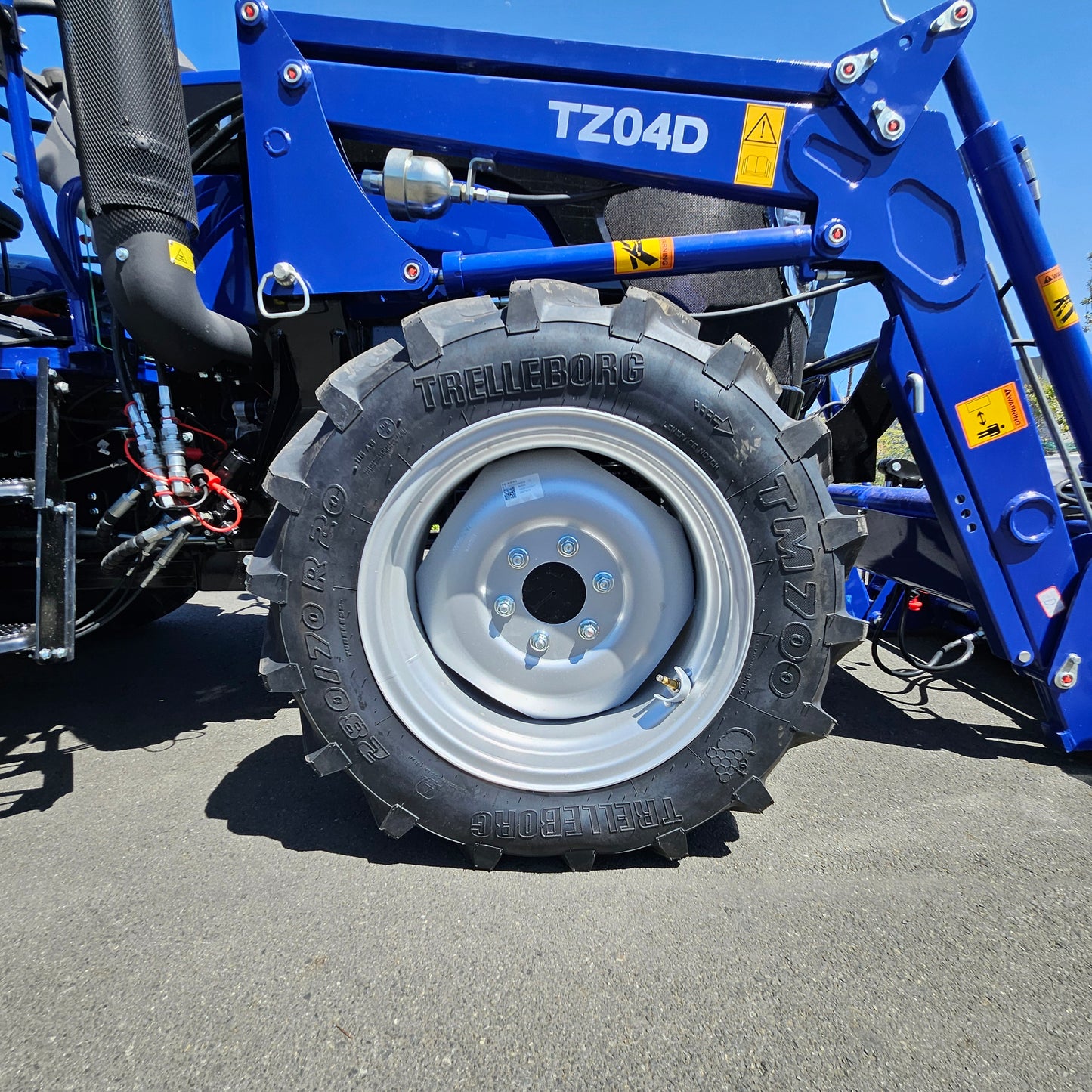 **IN TRANSIT**LOVOL 50HP TB504ROPS (with Canopy) heavy duty Tractor**IN TRANSIT**
