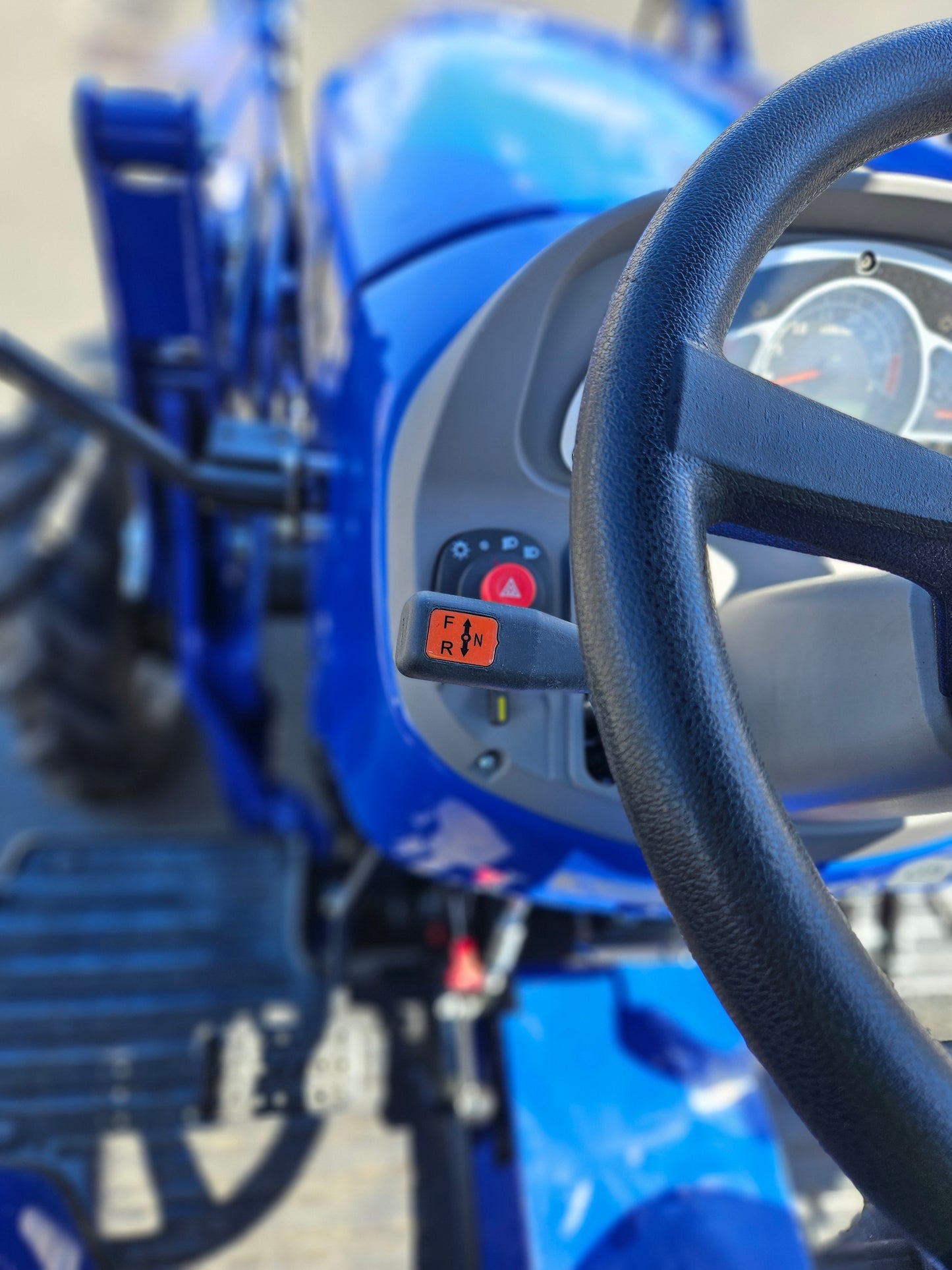 2025 LOVOL E Series 25HP Rops (with Canopy) Compact Tractor