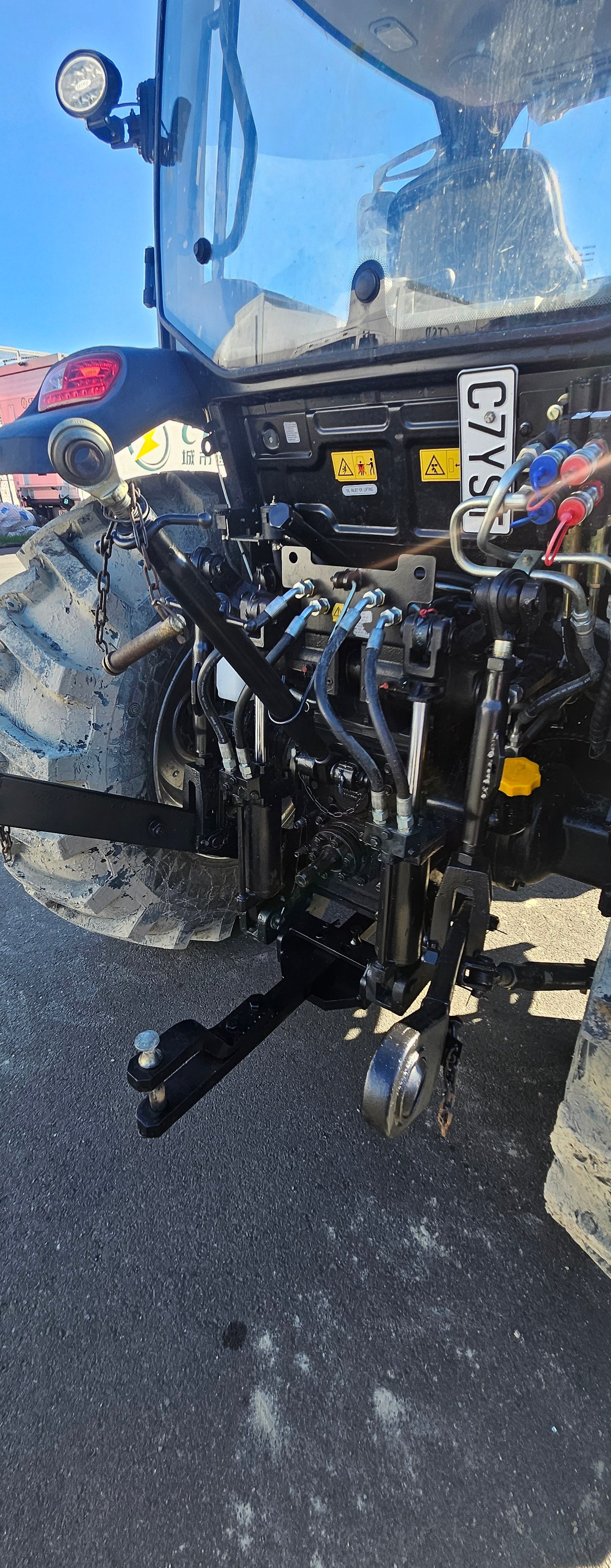 100hp TD1004 Cab A/C with Creeper gear
