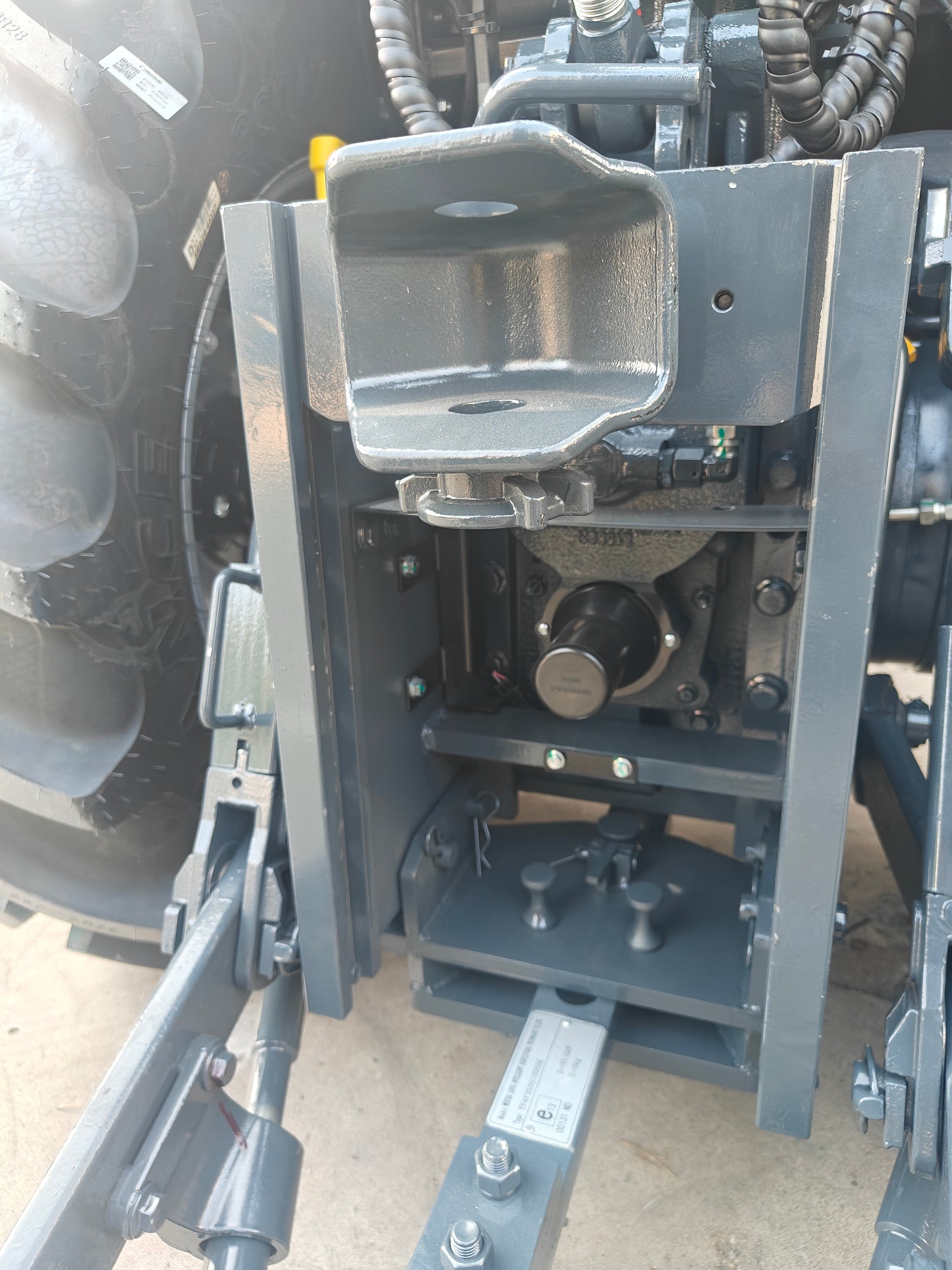 **SOLD**LOVOL 100hp F4100 CAB Cat. 4 **SOLD**