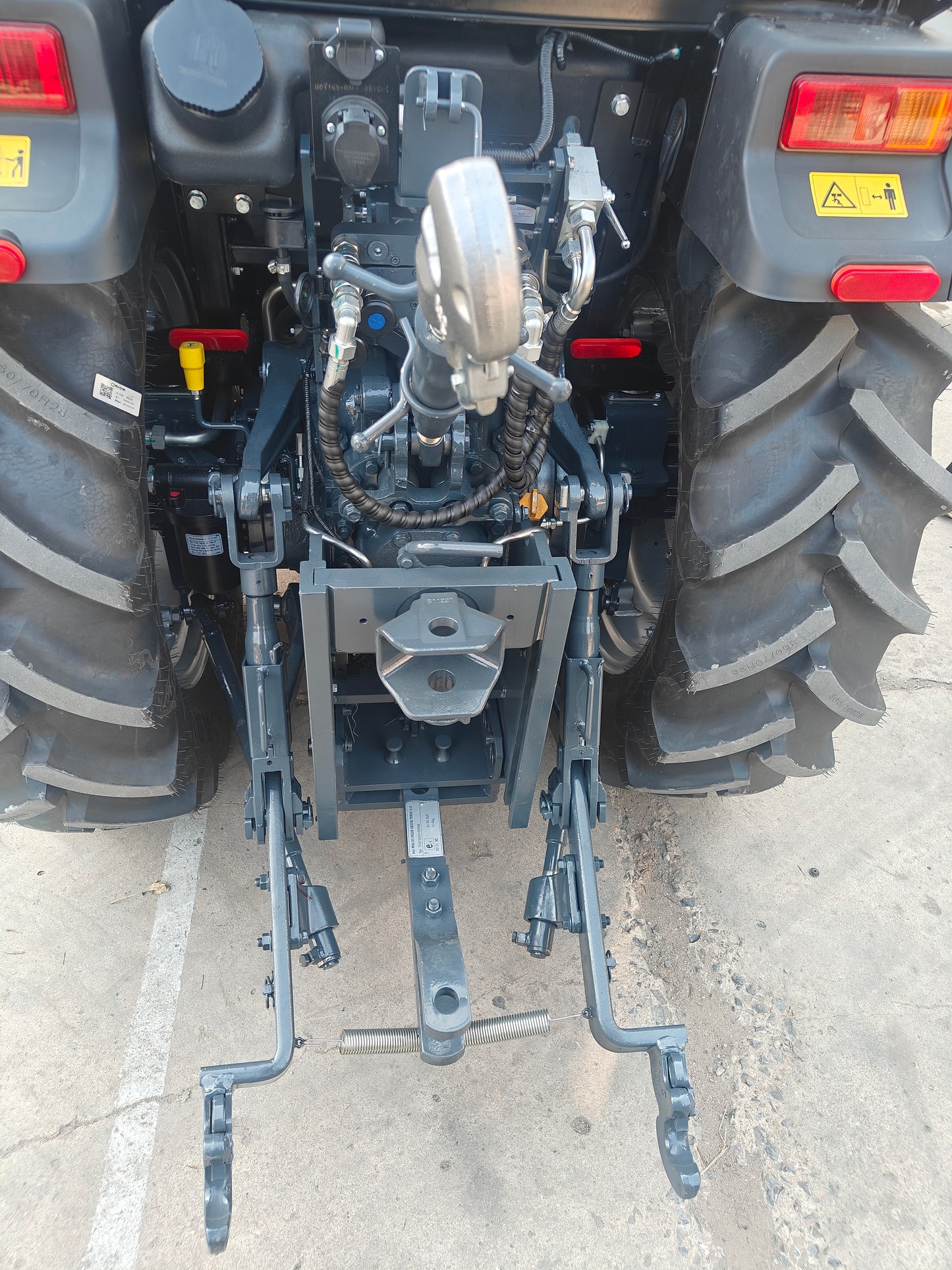 **SOLD**LOVOL 100hp F4100 CAB Cat. 4 **SOLD**