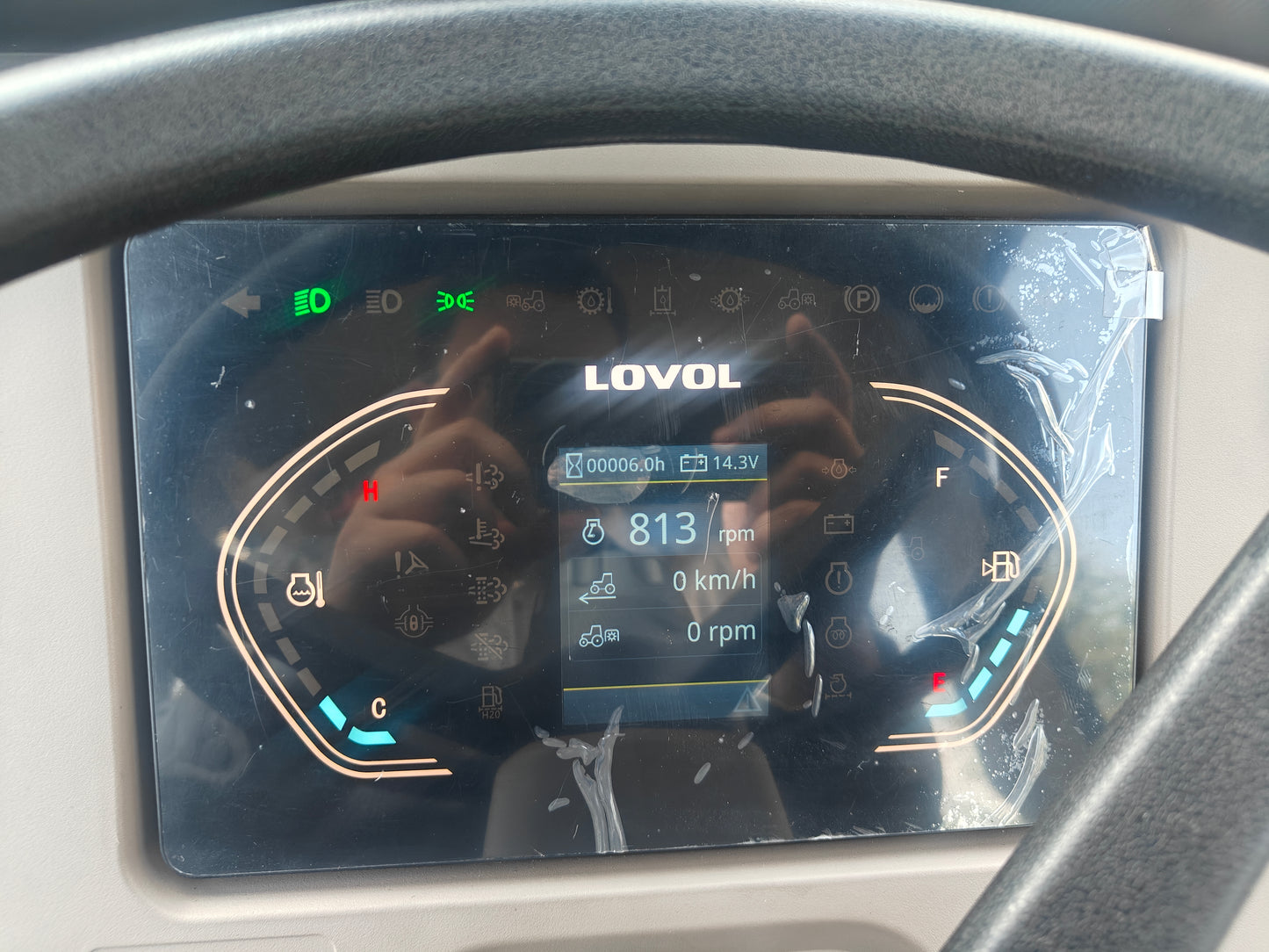 **SOLD**LOVOL 100hp F4100 CAB Cat. 4 **SOLD**