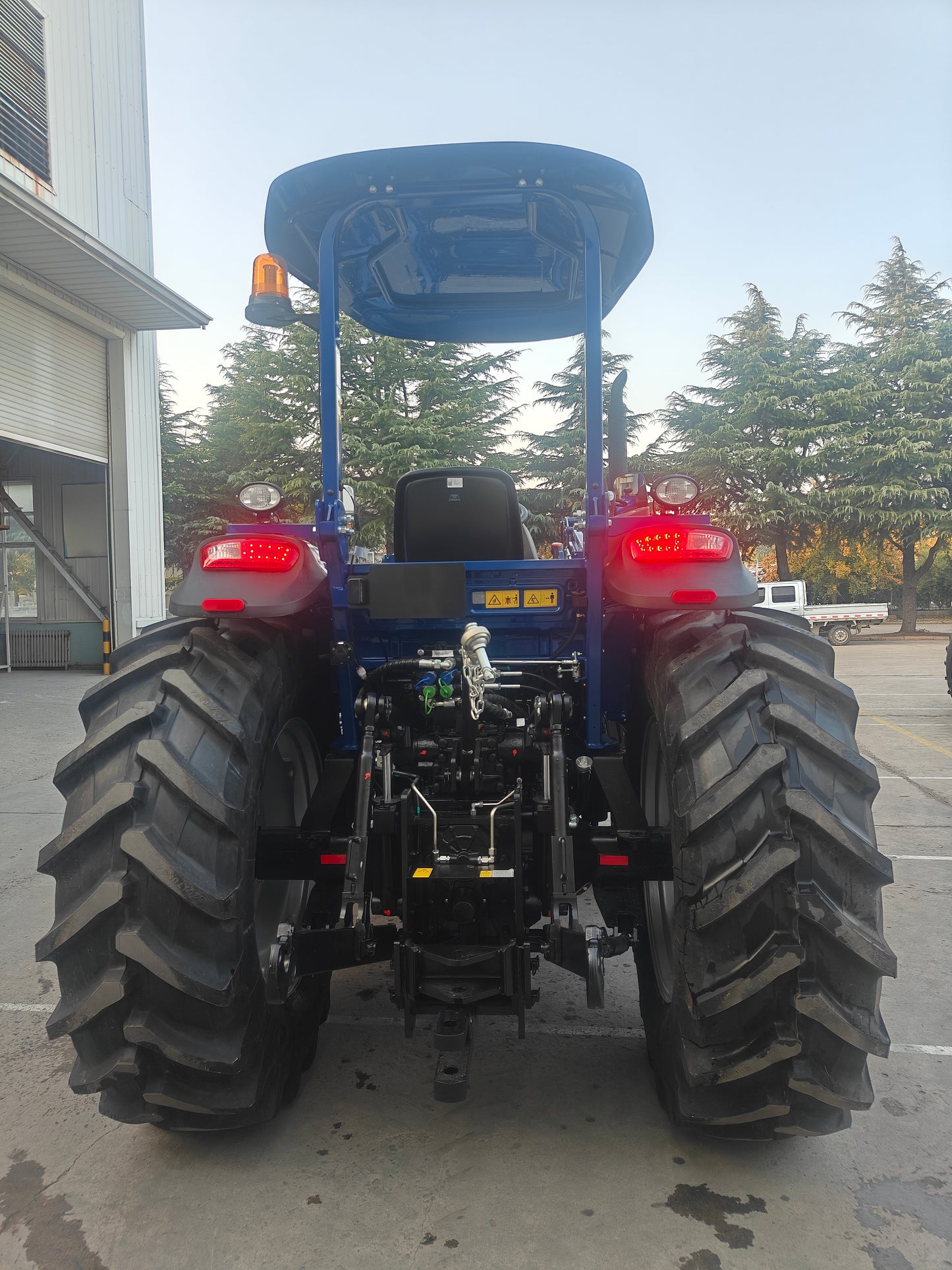 **New Arrival**LOVOL P4110 110HP Rops Tractor**New Arrival**