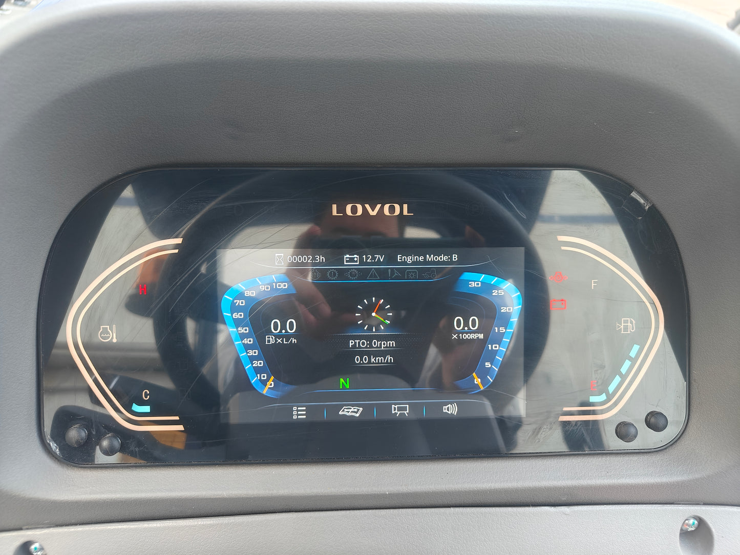 **New Arrival**LOVOL P4110 110HP Rops Tractor**New Arrival**