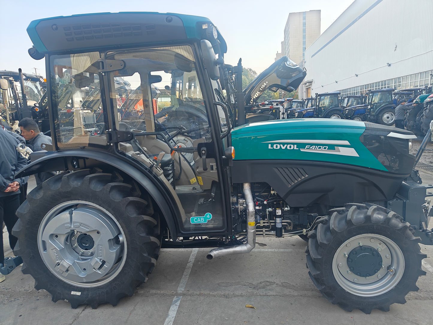 **SOLD**LOVOL 100hp F4100 CAB Cat. 4 **SOLD**