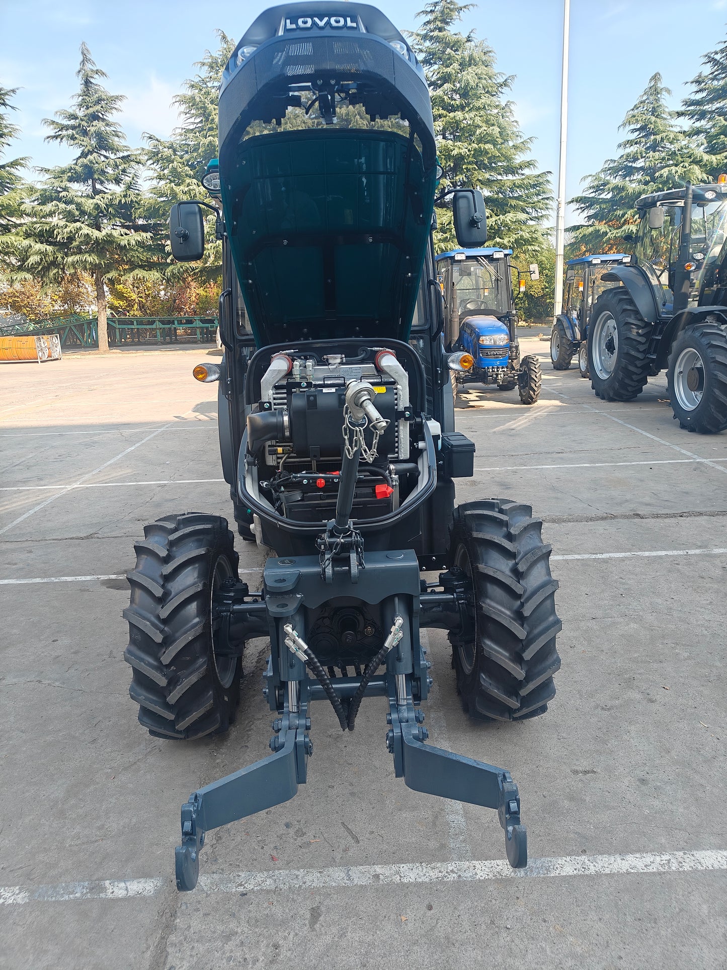 **SOLD**LOVOL 100hp F4100 CAB Cat. 4 **SOLD**