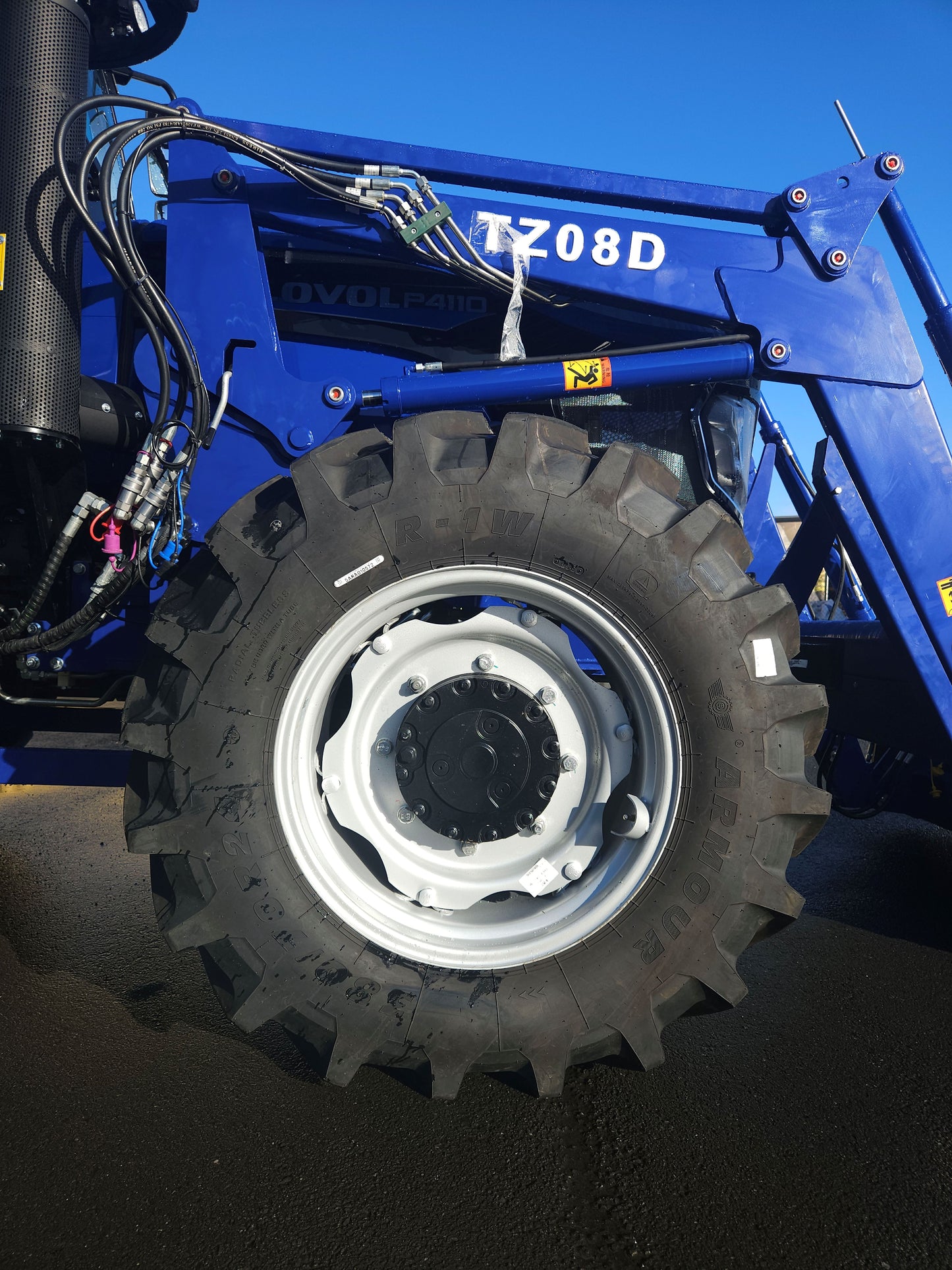 **Pre-order NOW**LOVOL P4000 Series 110HP (P4110 3Gen) Agricultural Tractor**Pre-order NOW**