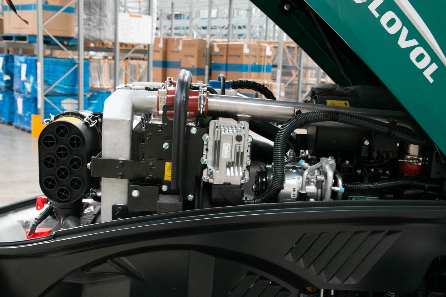 **Pre-order NOW**LOVOL 100hp F4100 CAB Cat. 4 **Pre-order NOW**