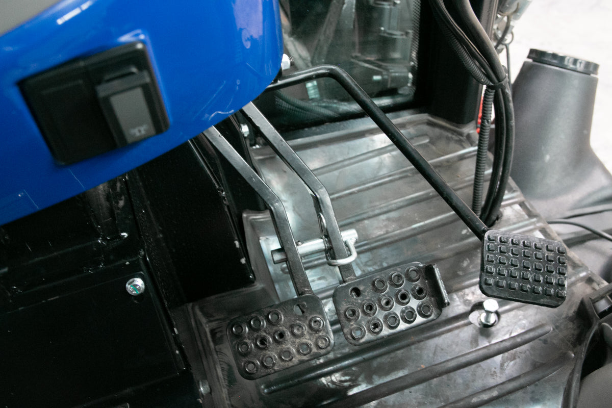 **IN TRANSIT**LOVOL 40HP TE404CAB A/C Compact Tractor**IN TRANSIT**