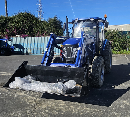 100hp TD1004 Cab A/C with Creeper gear